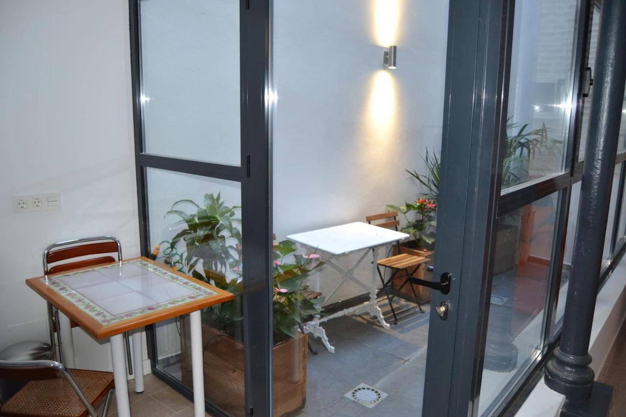 Duplex Alameda De Hercules Sevilla Exteriör bild