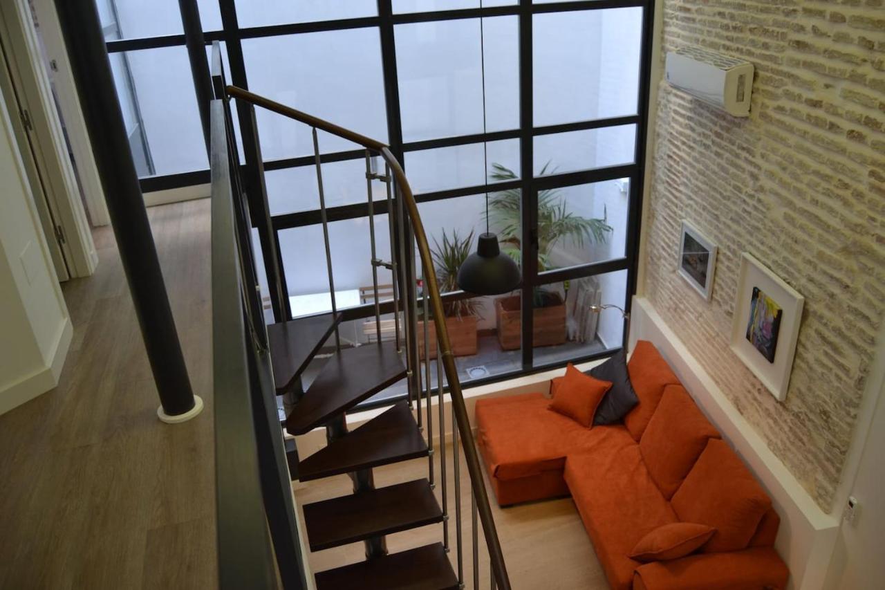 Duplex Alameda De Hercules Sevilla Exteriör bild